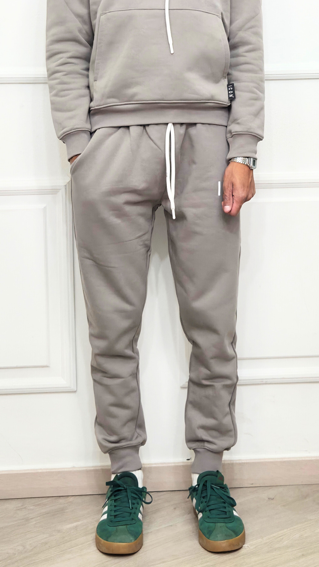 Jogger con logo felpato - ICON