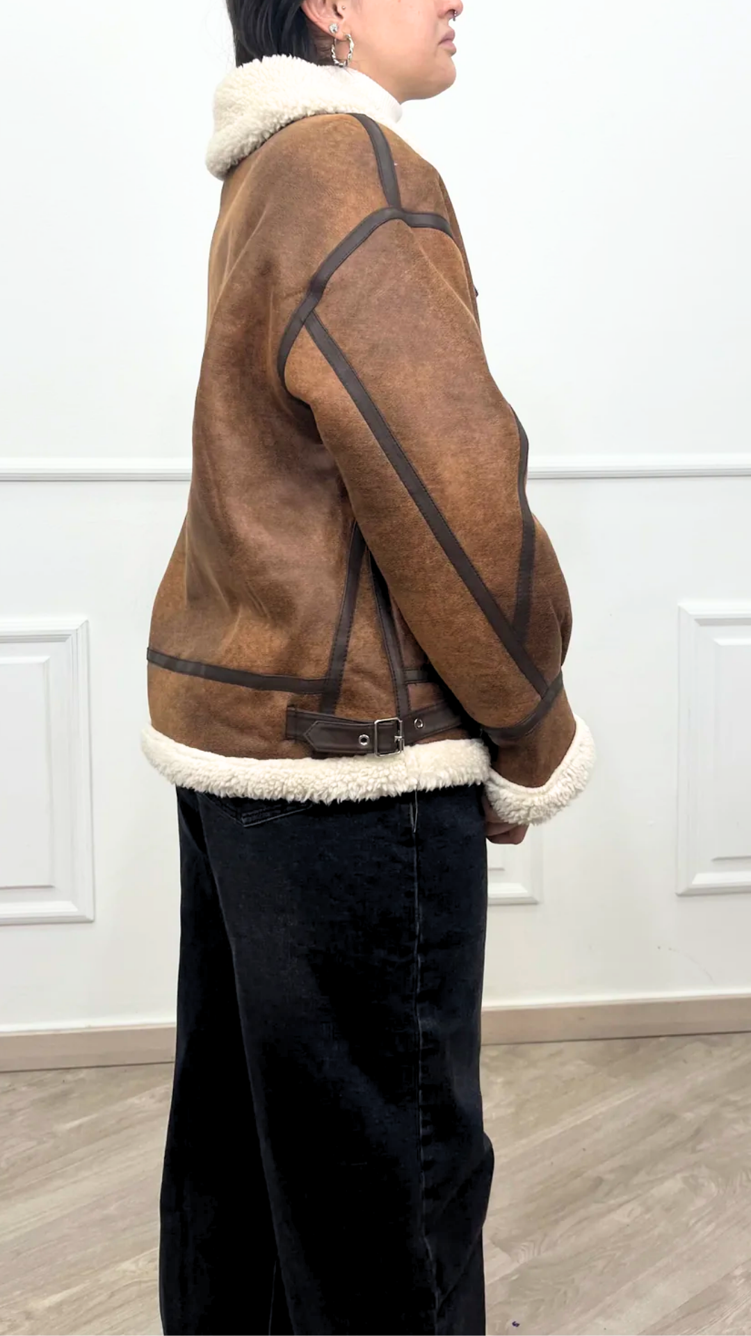 Montone - Brown