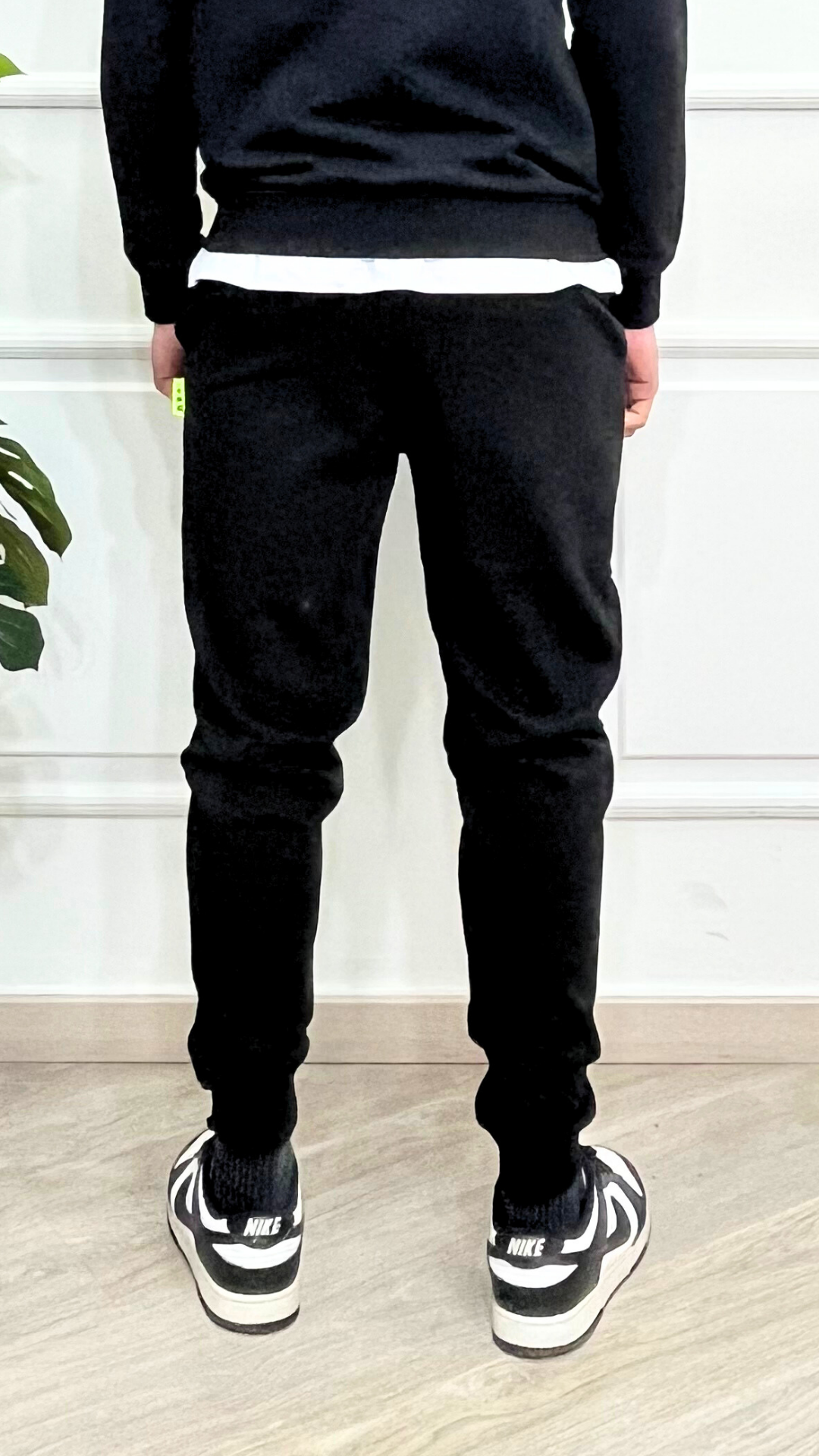 Jogger con logo - ICON