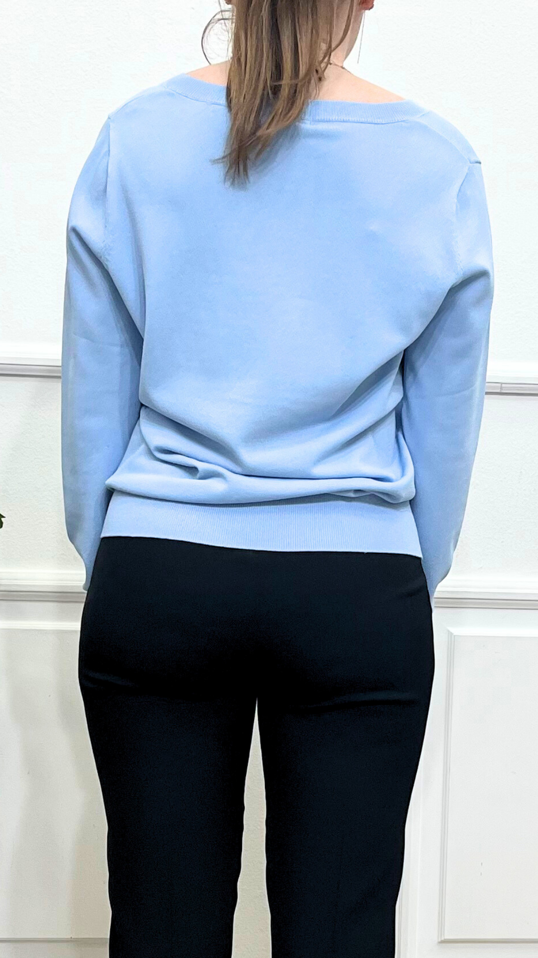 Maglia scollo a V - SHEIS