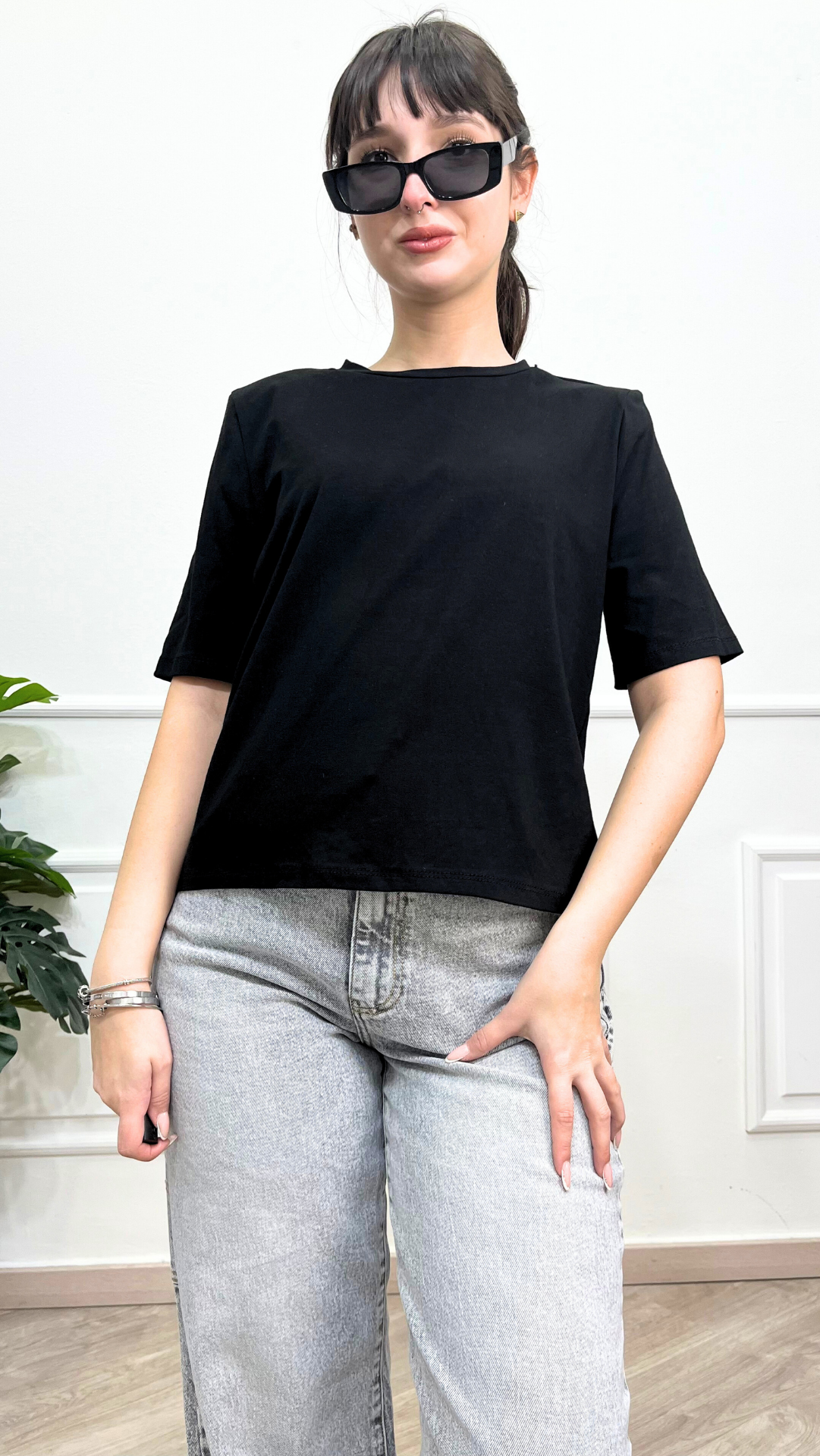 T-shirt con spalline - Basic