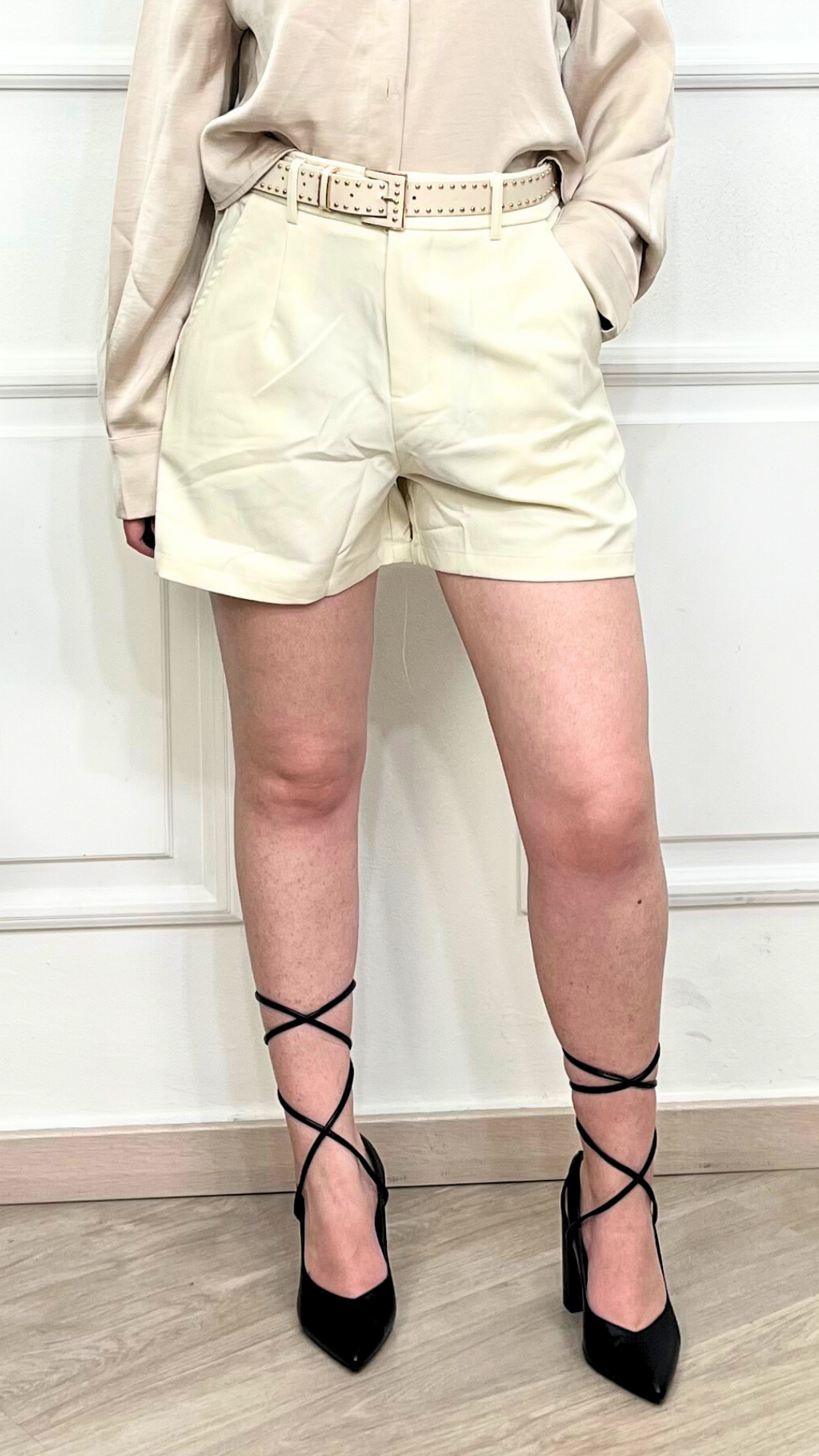 Pantaloncino con cintura - ELSA