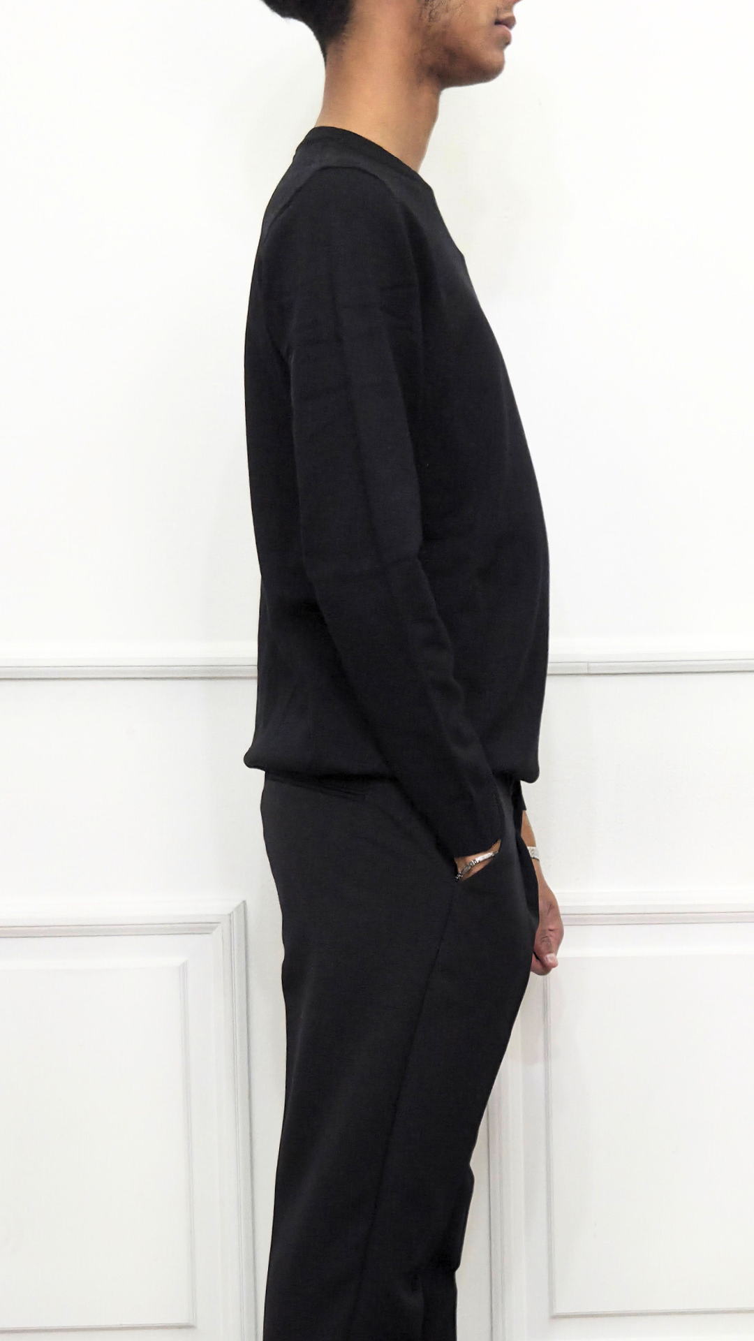 Maglia girocollo con ricamo piccolo - ICON