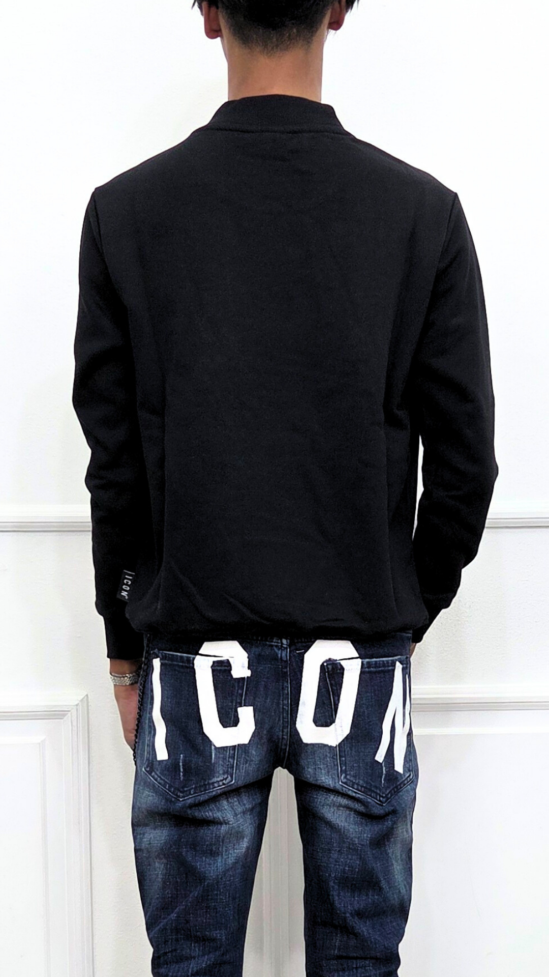 Felpa con ricamo sul collo - ICON