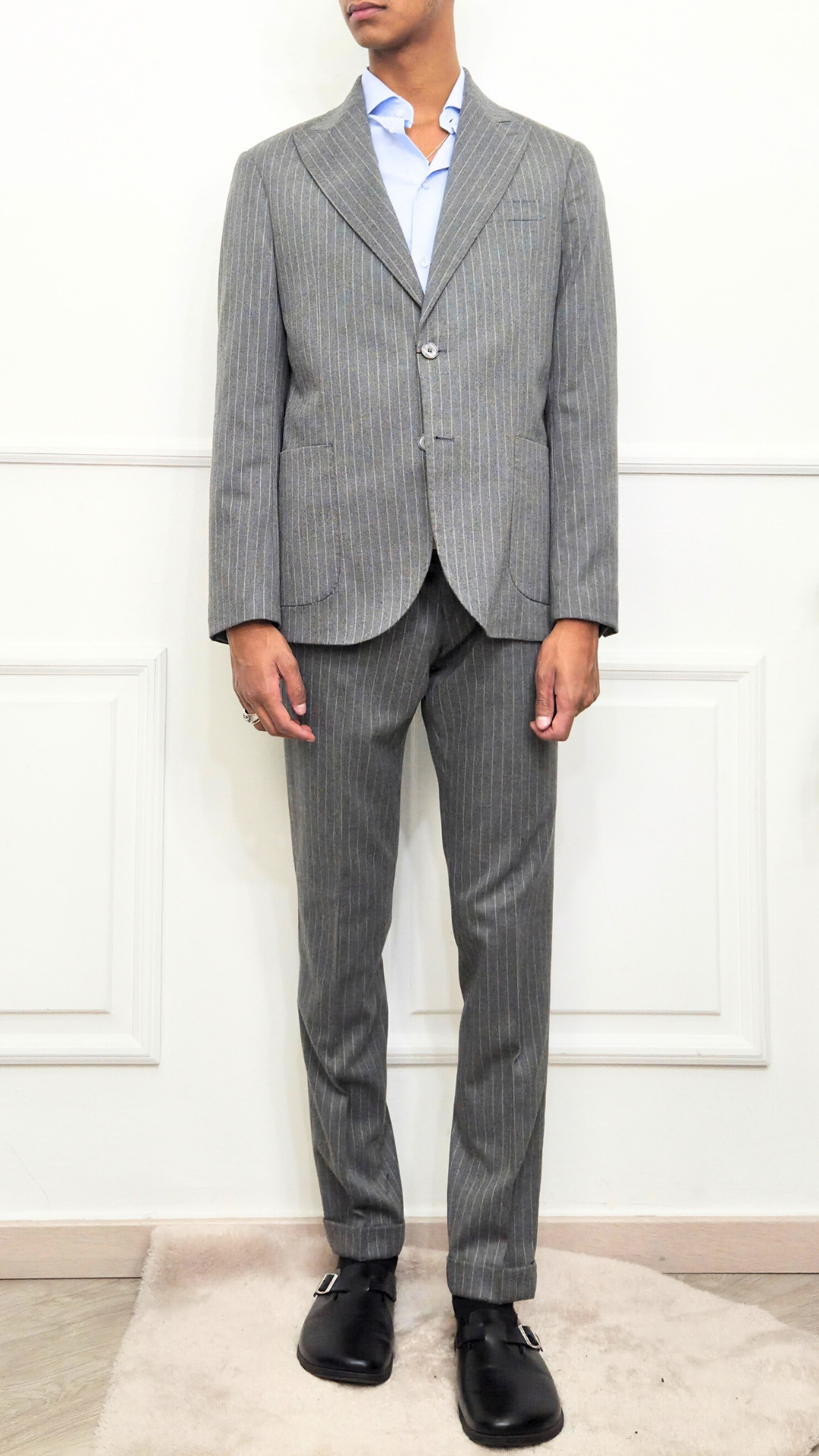 Abito monopetto gessato - EMPORIO