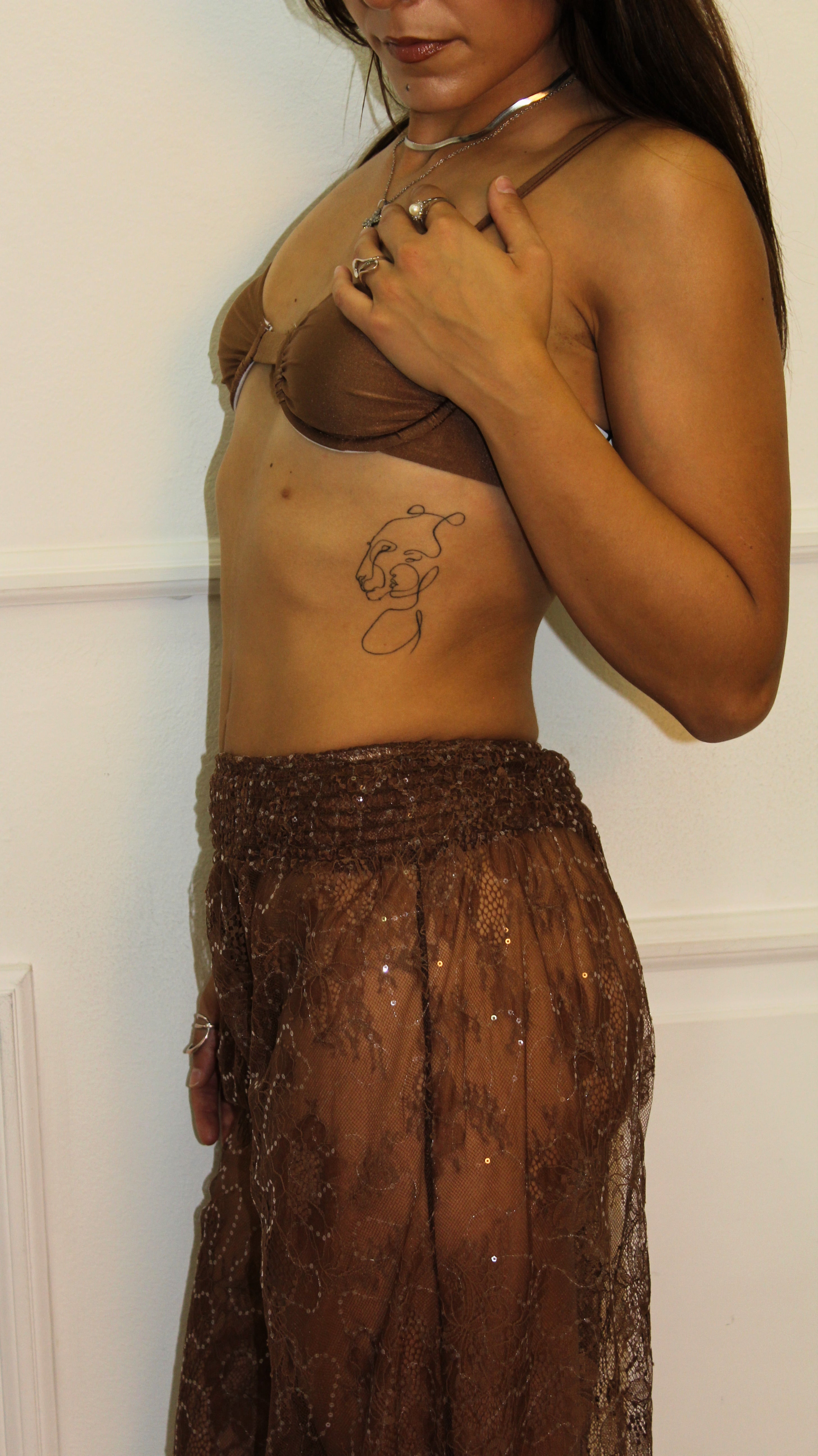 Costume Brown