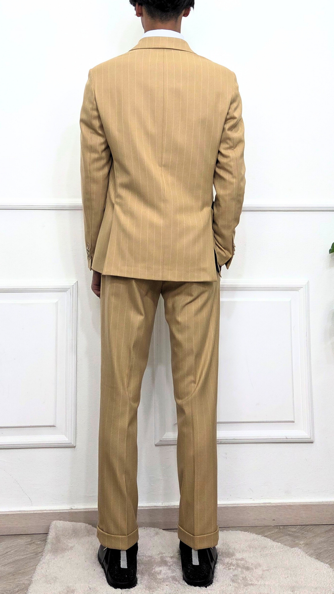 Abito doppiopetto gessato cammello - BLACKSVNDAY