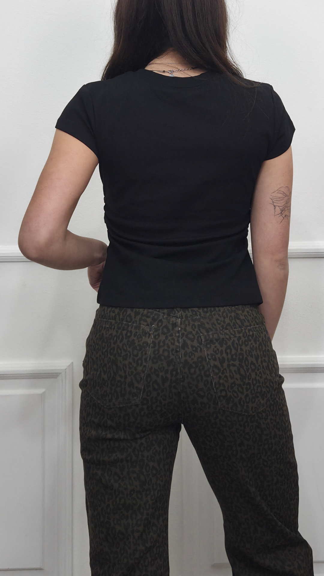T-shirt con arricciatura