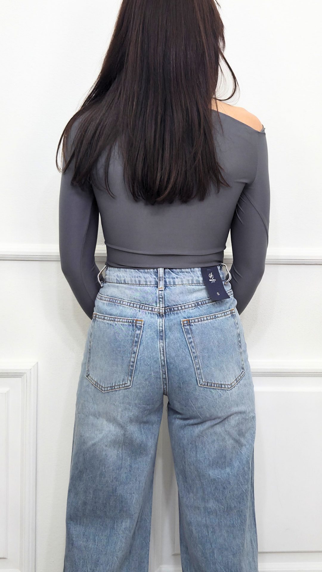 Body Asymmetric Dream