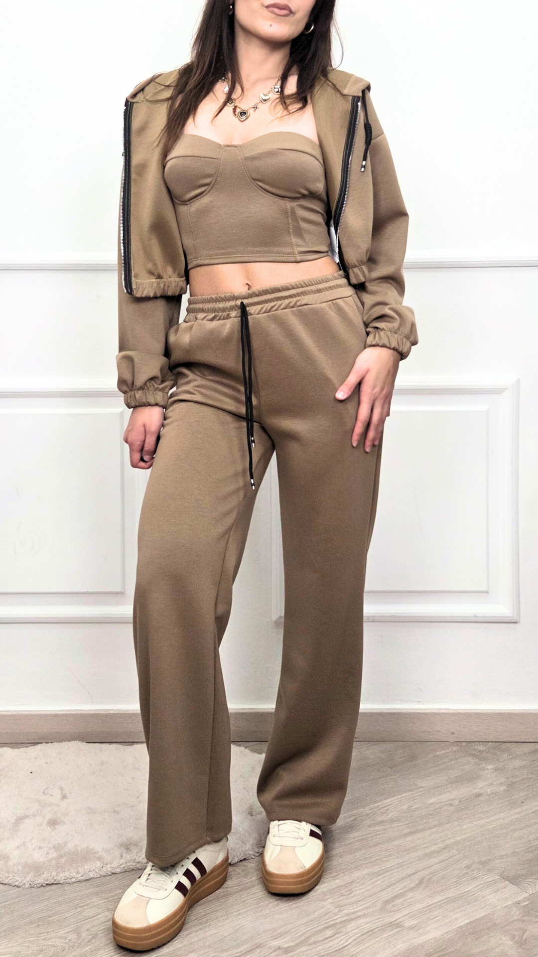 Completo di Tuta Station