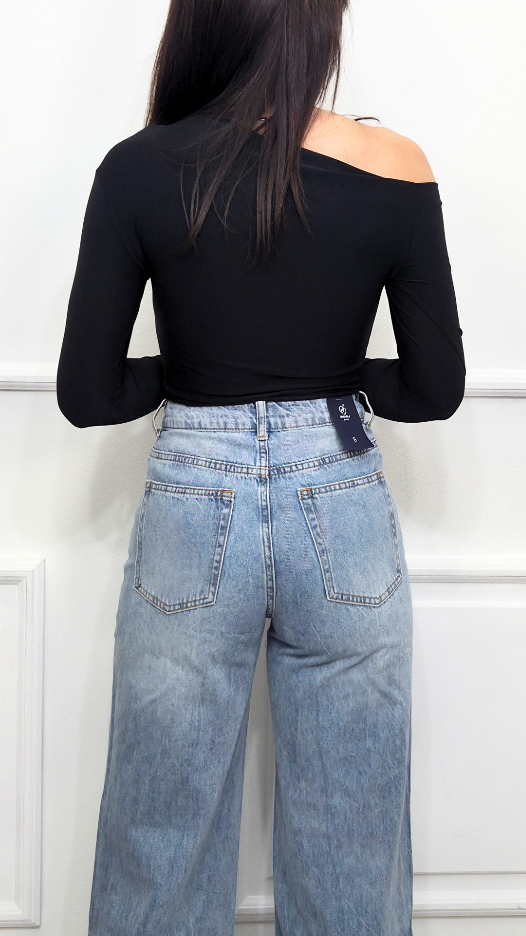 Body Asymmetric Dream
