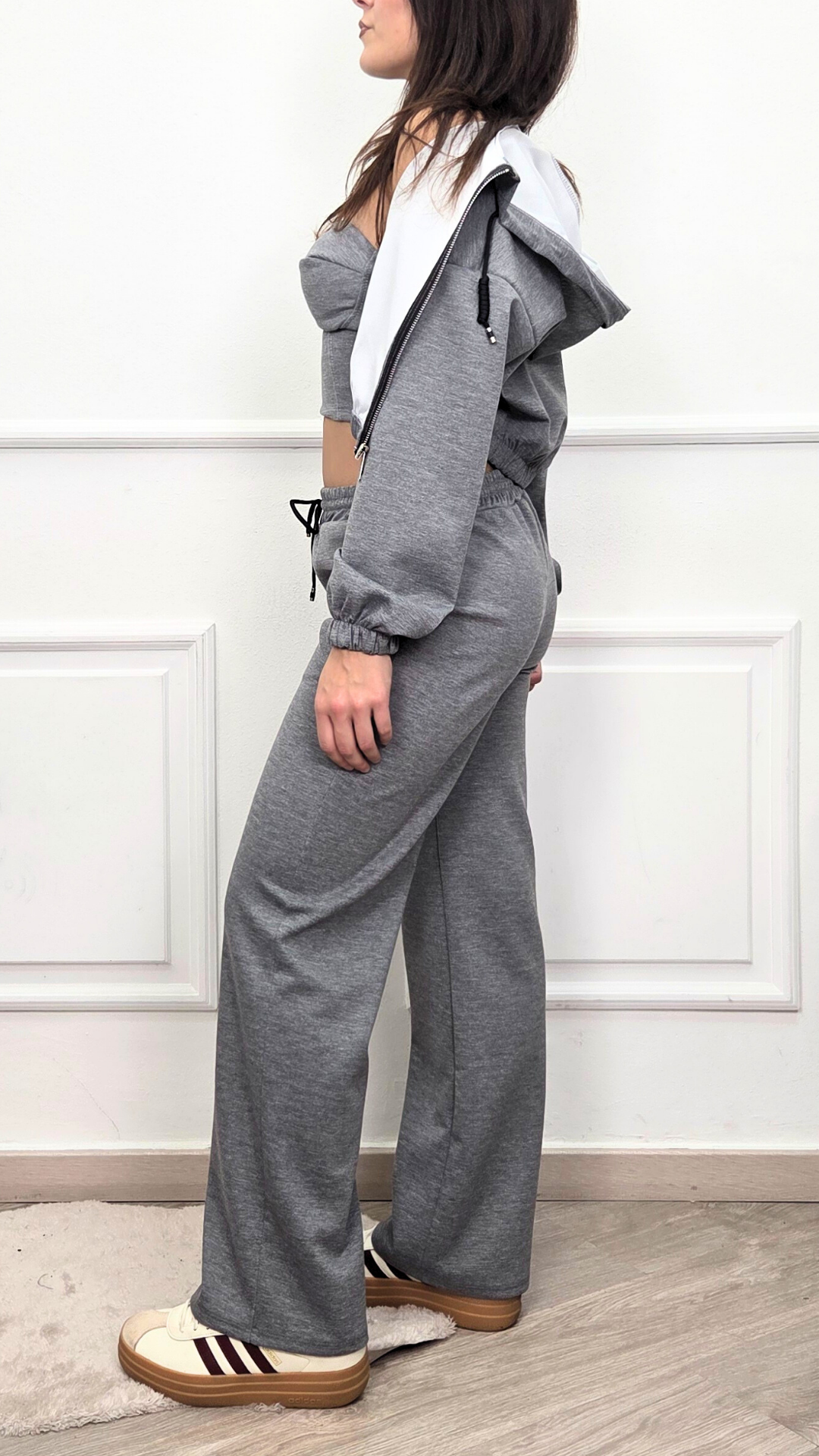 Completo di Tuta Station